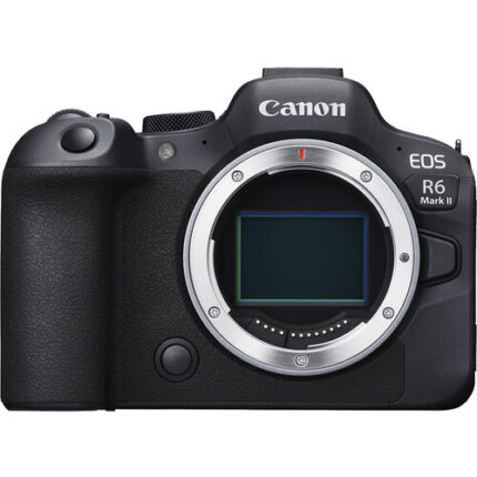 Canon EOS R6 Mirrorless Digital Camera with 24-105mm f/4-7.1 Lens